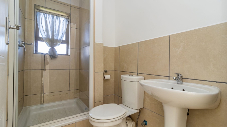 2 Bedroom Property for Sale in De Kelders Western Cape